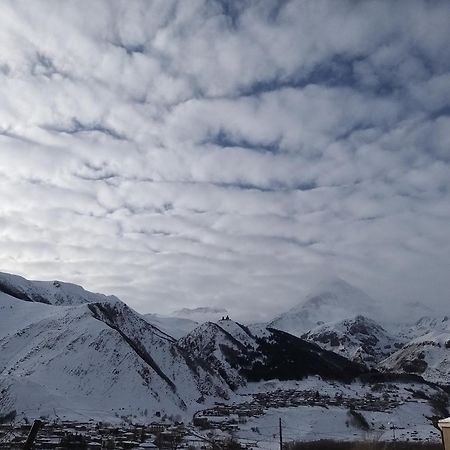 Emotion Kazbegi Apartment Bilik gambar