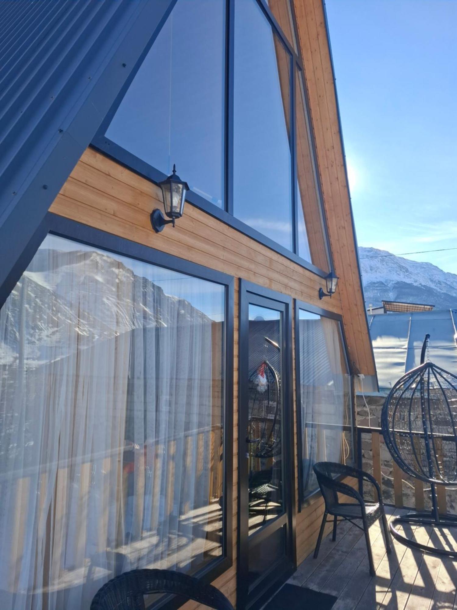 Emotion Kazbegi Apartment Luaran gambar